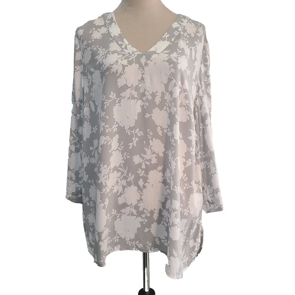 J Jill Tunic Blouse LP Gray White Floral V-Neck Split Sleeve Boho Chic Cottage